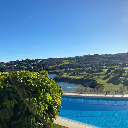 Sunny Retreat With Stunning View * Sotogrande