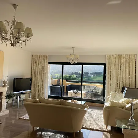 Sunny Retreat With Stunning View Sotogrande