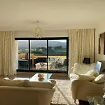 Sunny Retreat With Stunning View Sotogrande